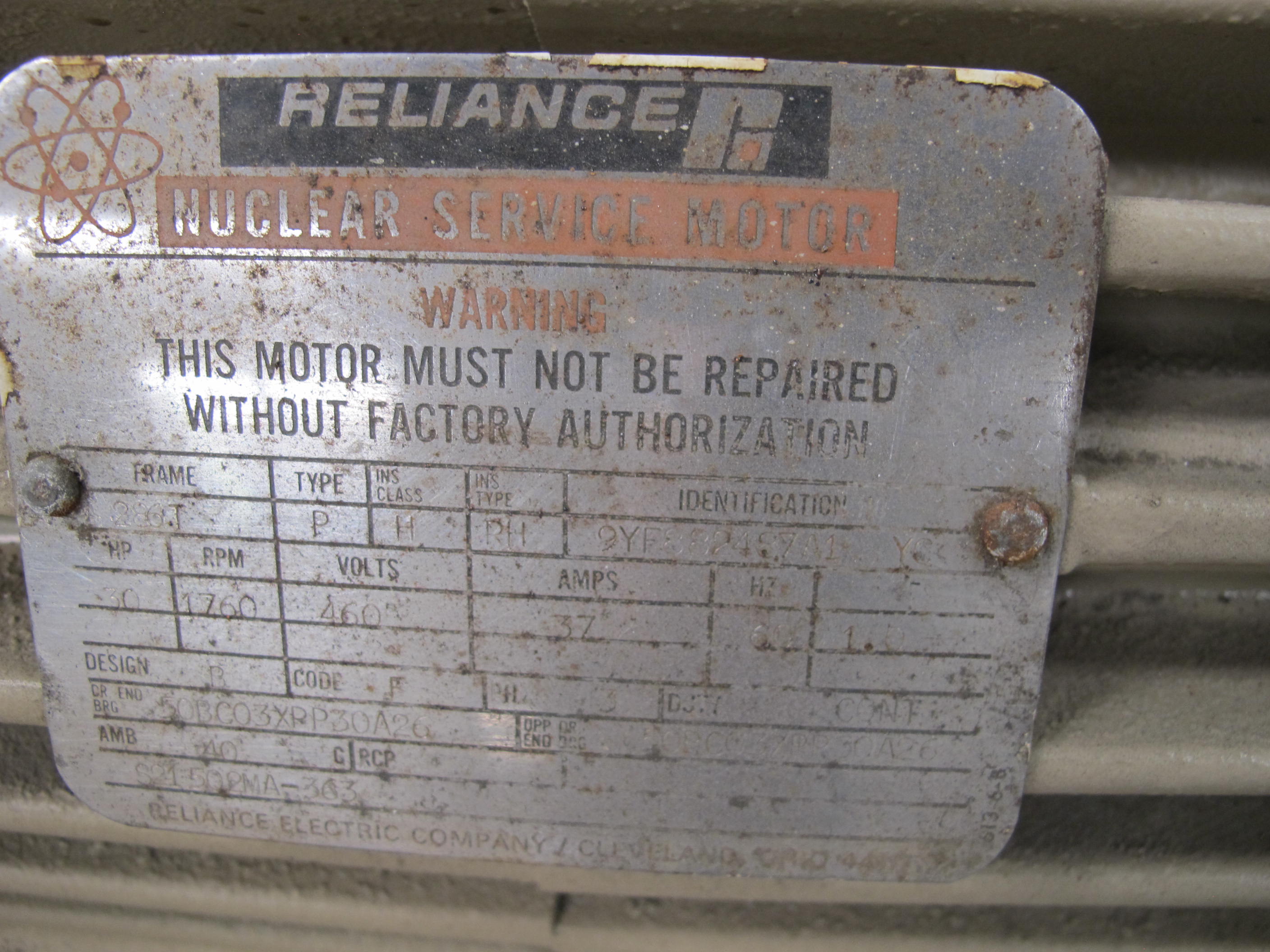 MOTOR, ELECTRIC TYPE, 30 HORSEPOWER, 230/460VAC 3 PHASE 60HZ ELEC RATING, 1760 RPM, 286T FRAME, 74/37 AMPS, TEFC ENCLOSURE, SEVERE DUTY, 1.15 SERVICE FACTOR. NO HEATERS, PART # TF4581 (W-44) LOADING & HANDLING FEE $15-